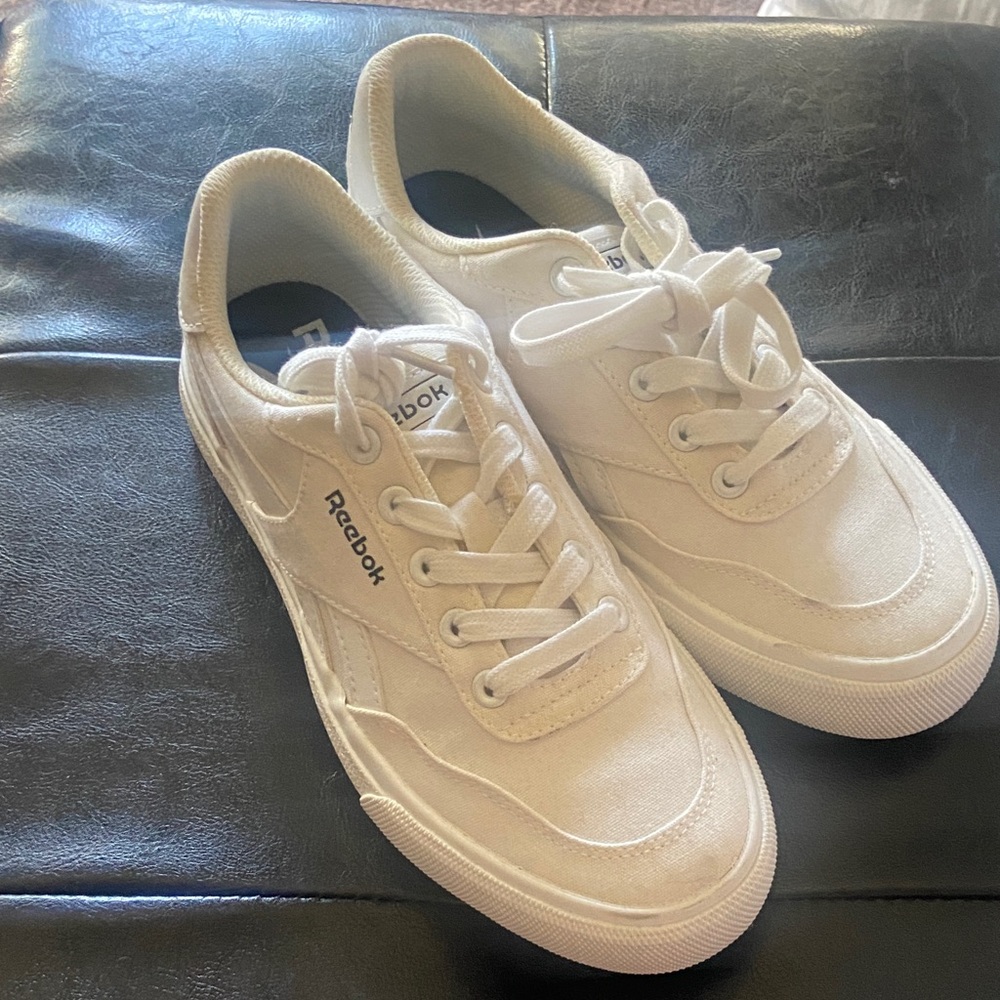 Reebok Women Cream Sneakers